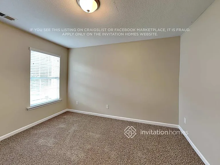 1004 Merlot Ct — Photo 12
