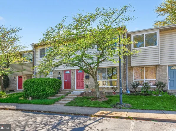 13209 Keach Pl, Herndon, VA 20170