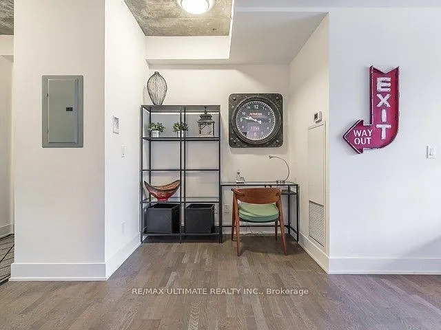 630 Queen St E #214 — Photo 9