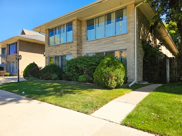 1111 N Harlem Ave Rear 1C, Oak Park, IL 60302