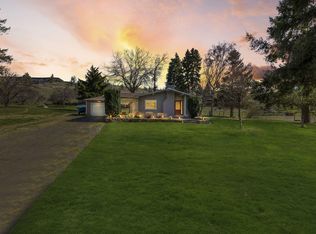 6285 NW Vanora Dr, Madras, OR 97741