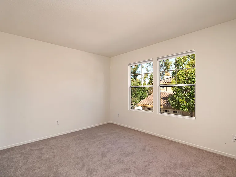 Spacious primary bedroom.