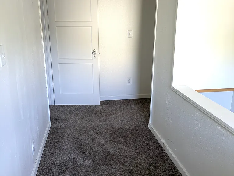 7081 N University Ave — Photo 17