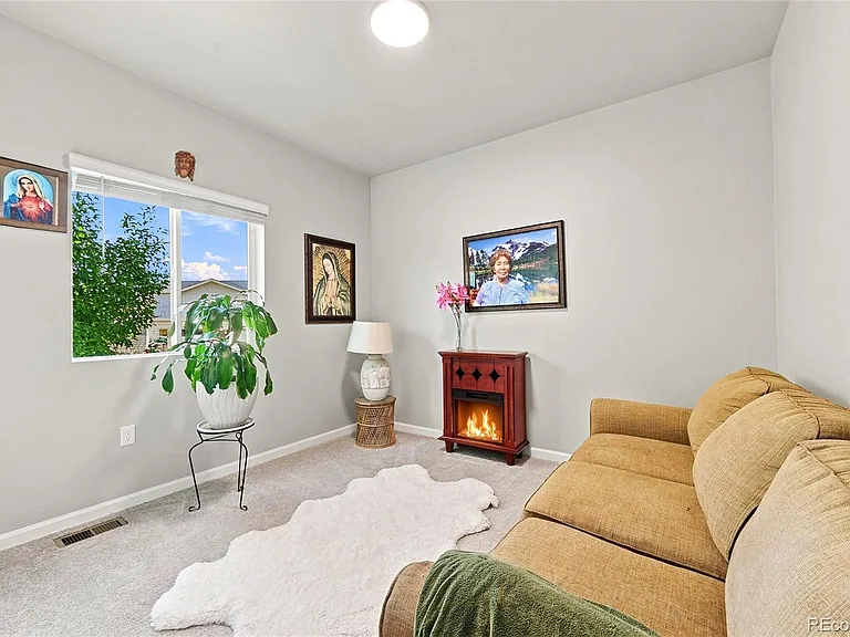 42699 Ivydel Cir — Photo 4