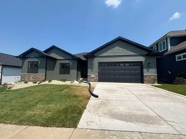 9622 Grey Kestrel Dr, Verona, WI 53593