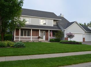 8966 Gould Rd, Eden Prairie, MN 55347