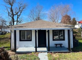 415 Valley Rd, Sophia, WV 25921