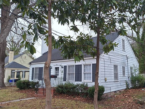 2nd image of 104 N Library St