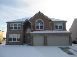 23 Glenbrook Cir, Gilberts, IL 60136