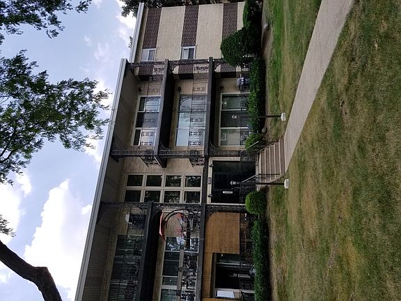 2nd image of 915 8th Ave APT 6