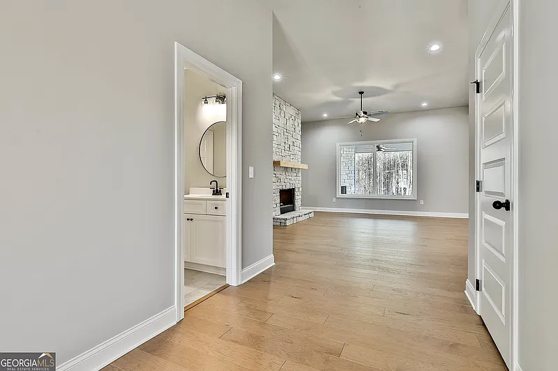 Thumbnail 17