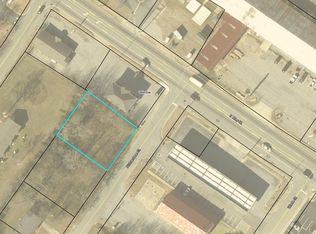 9 Richardson St, Winder, GA 30680