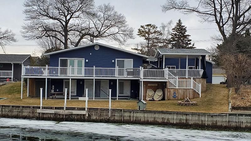 1st image of 4367 Iroquois Dr