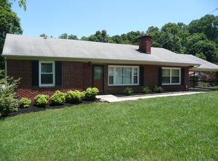 645 Murray Dr, Knoxville, TN 37912