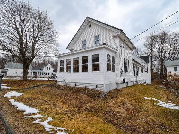 12 Lemon Street, Veazie, ME 04401
