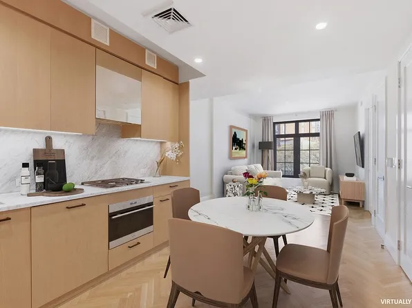 300 W 122nd St #4F, New York, NY 10027