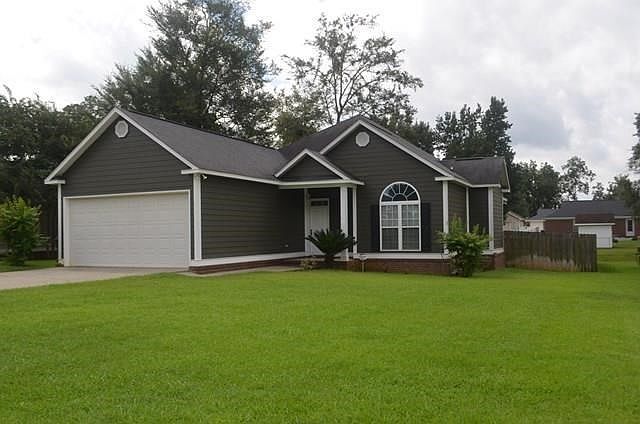 2nd image of 1611 Devon Dr
