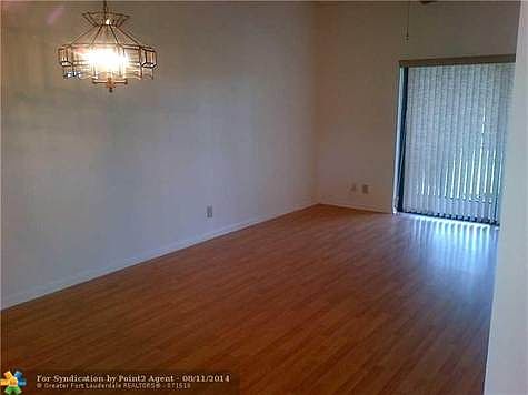 5th image of 2556 NW 89th Dr #2556