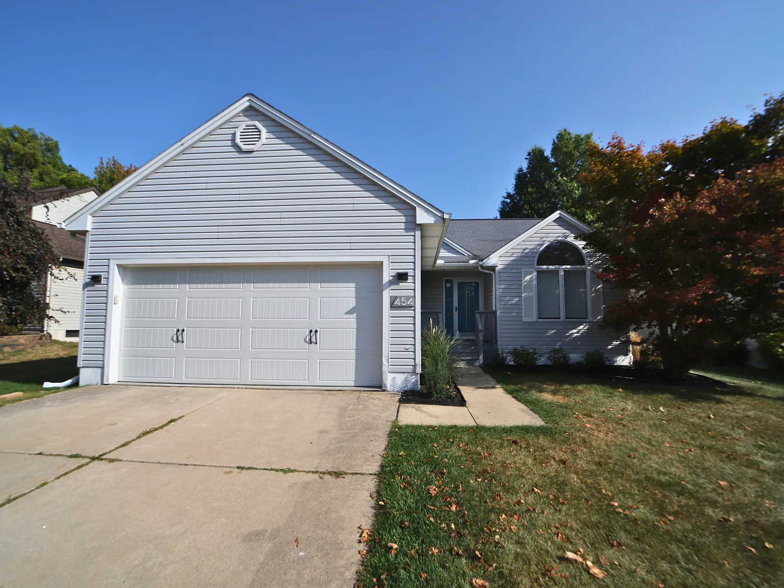 454 Woodland Drive West - 1 — Photo 1