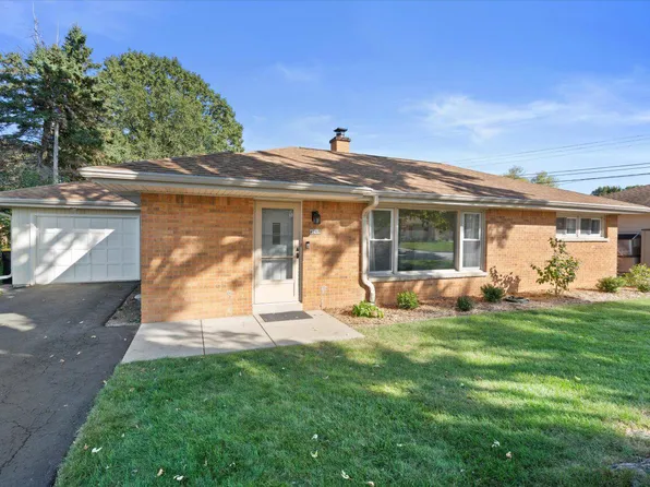 4260 North 99th STREET, Wauwatosa, WI 53222