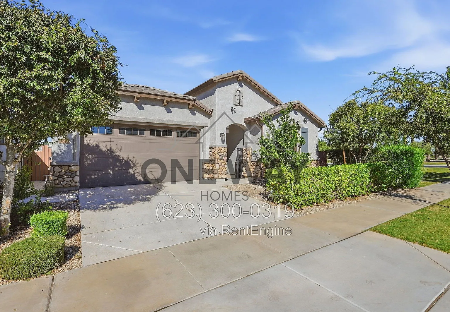 4 bed, 3.0 bath, 2524 sqft, $3,195 — Photo 2