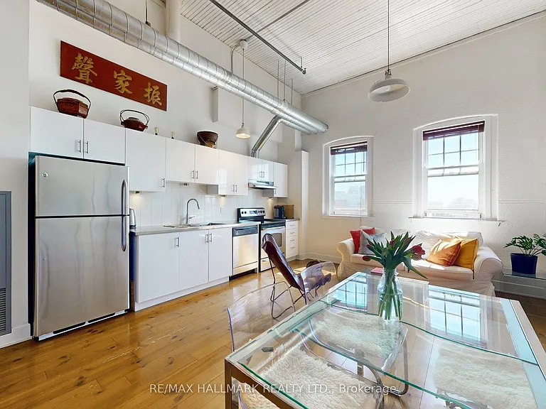 183 Dovercourt Rd #504 — Photo 4
