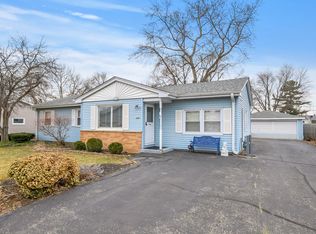 326 Old Hickory Rd, New Lenox, IL 60451