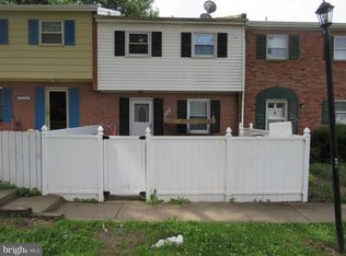 14445 Village Dr, Woodbridge, VA 22191