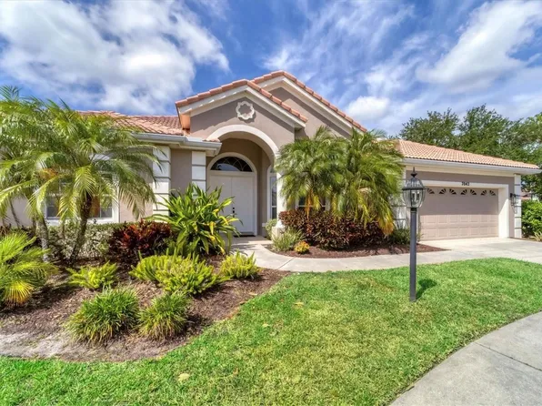 7042 Twin Hills Ter, Lakewood Ranch, FL 34202