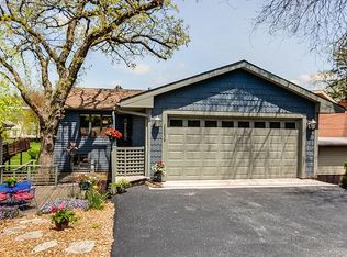 26839 N Oakdale Ln, Mundelein, IL