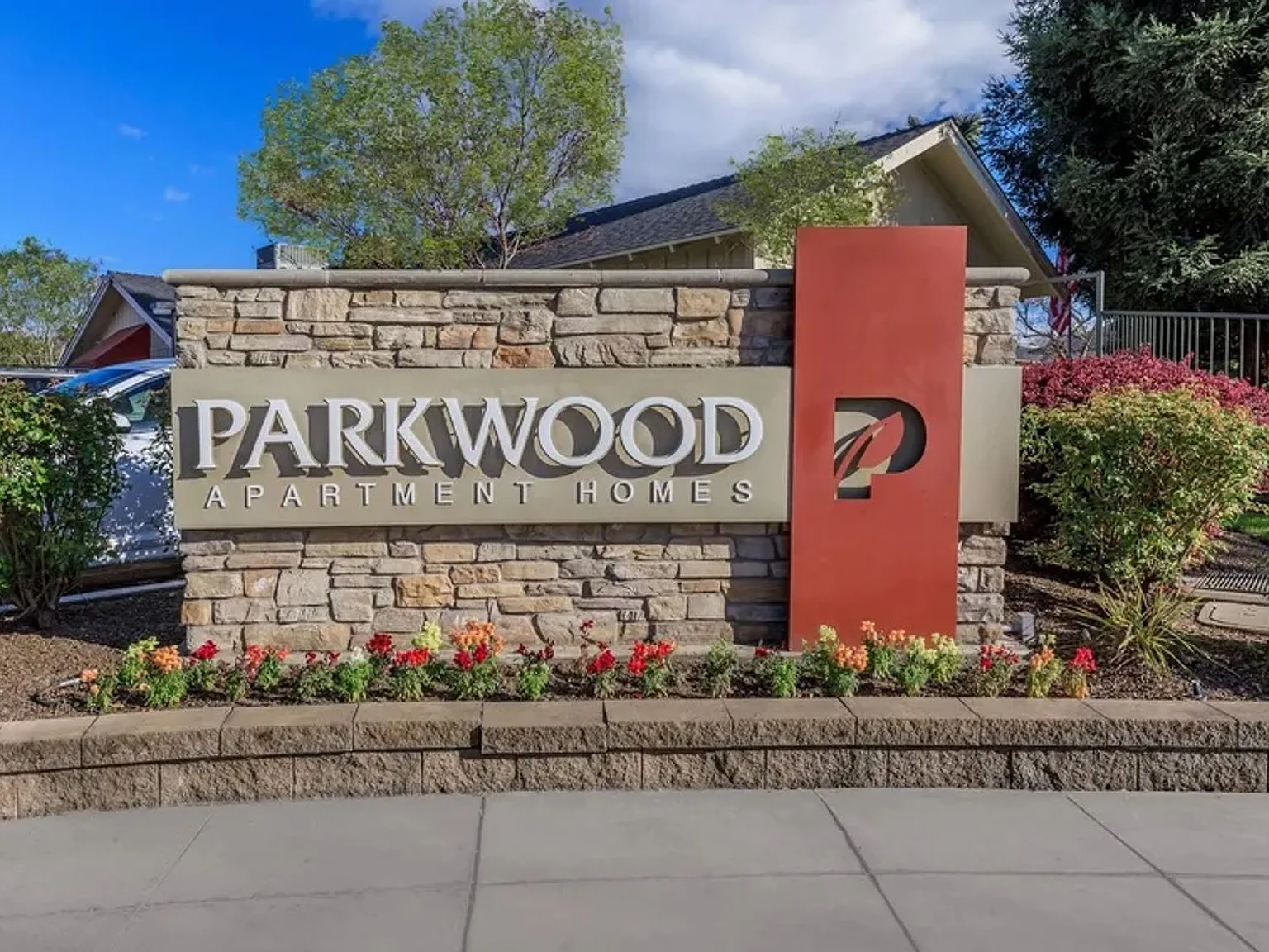 Parkwood — Photo 1