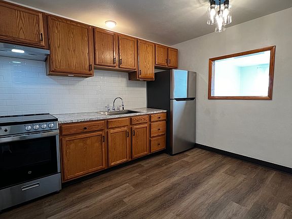 4th image of 145 Oakland Ave APT 5