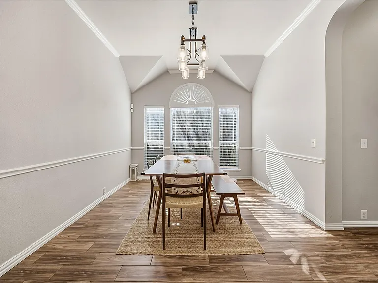 2112 Bandera Path — Photo 14