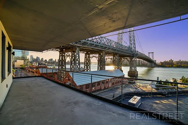 Rented by Real Street Inc | media 20