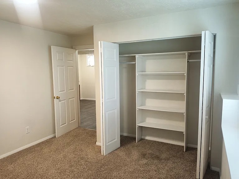 9658 W Heather Rd — Photo 16