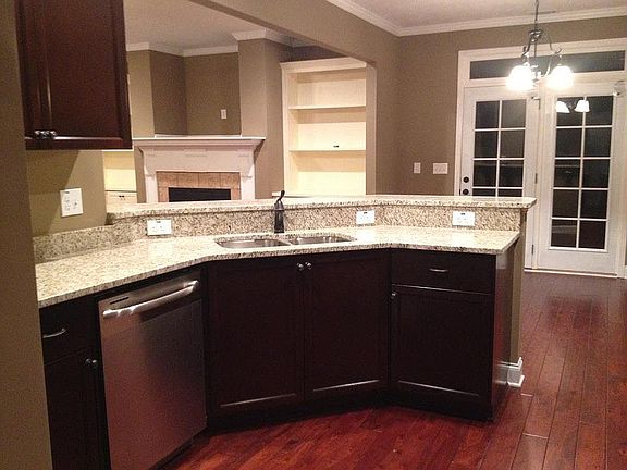 5th image of 345 Buxton Ln