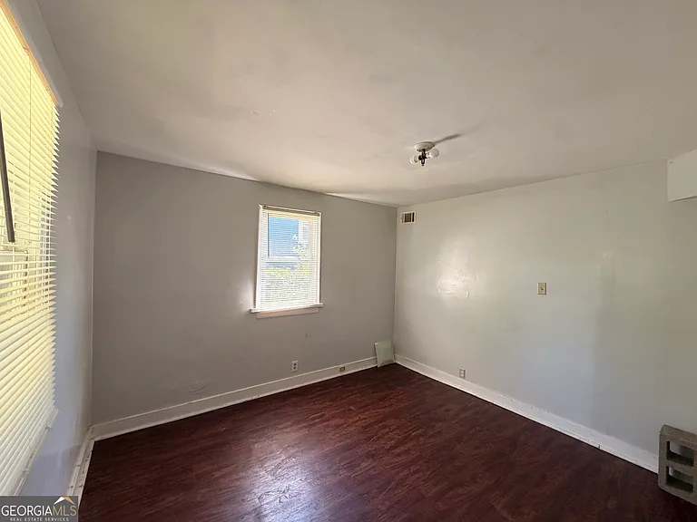 2203 Tiger Flowers Dr NW — Photo 5