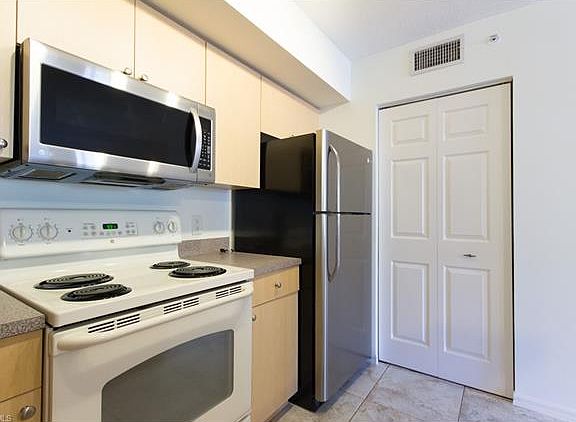 5th image of 8717 River Homes Ln #5205