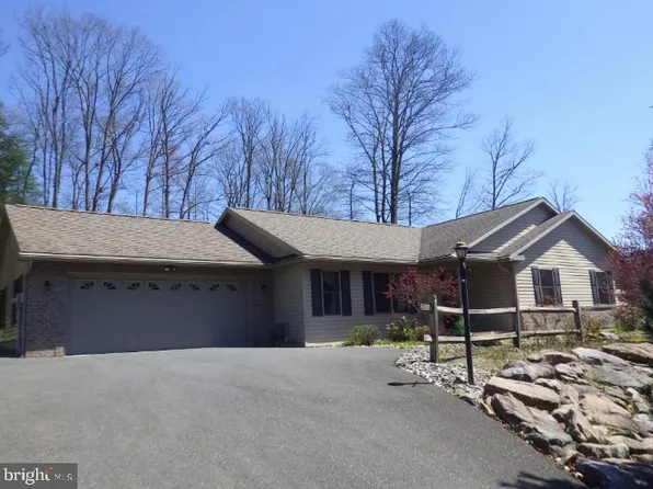 96 Red Horse Rd, Pottsville, PA 17901