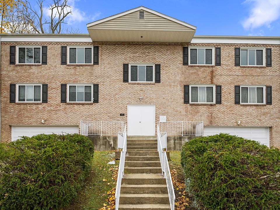 1st image of 29 Coulter St APT 2A