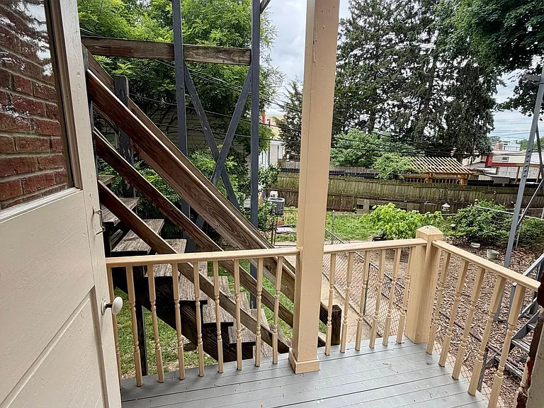 139 College Ave #1 — Photo 13