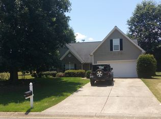 5875 Meadowfield Trce, Flowery Branch, GA 30542