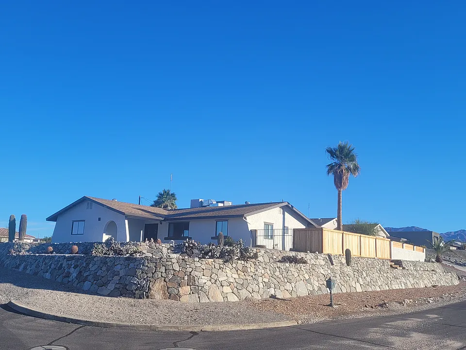 2975 Dogwood Ct
