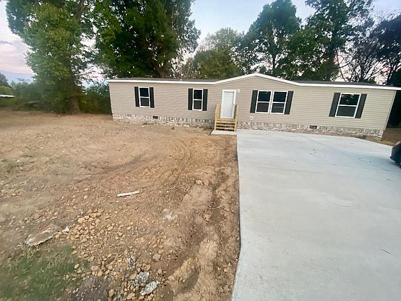 2nd image of 650 Dawson Rd