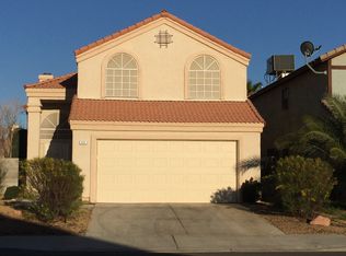 925 Greystone Dr, Las Vegas, NV 89108