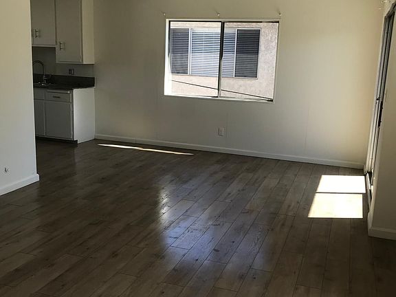 2nd image of 3738 Dufresne Ct