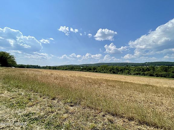 2nd image of Grovania Dr