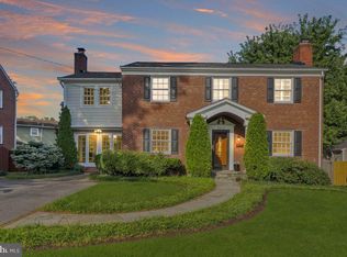 9502 Edgeley Rd, Bethesda, MD 20814