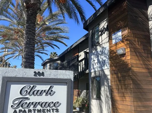 Clark Street Terrace, 204 Clark St #4-B, Escondido, CA 92025