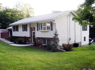 23 West Ave, Putnam Valley, NY 10579